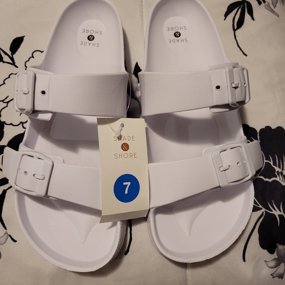 Footbed sandals